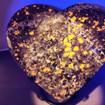 Yooperlite Heart (“Hidden Fire”)