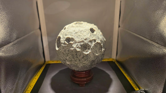 Yooperlite Full Moon Sphere Carving